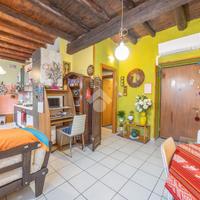 2 LOCALI A SANT'AMBROGIO DI VALPOLICELLA