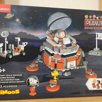 Miniso Peanuts Snoopy space traveler LN8014