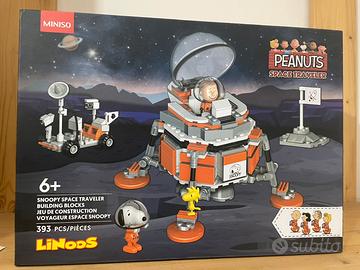Miniso Peanuts Snoopy space traveler LN8014