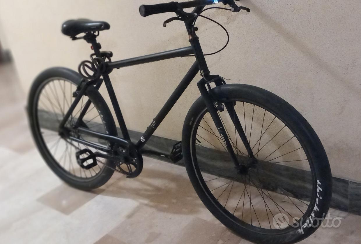 Bici nera opaca Fantastiche offerte di Biciclette