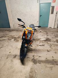 KTM Duke 125