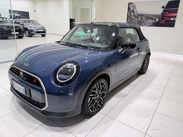 MINI Cooper Mini Cabrio 2.0 S Favoured auto