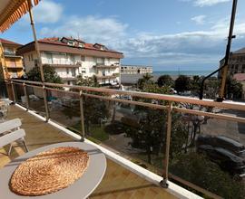 Bilocale ristrutturato con vista mare, invernale