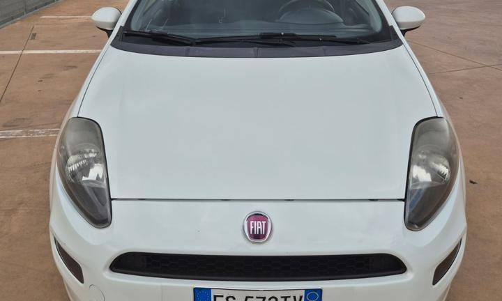 Autovettura Fiat Grande Punto