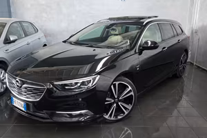 Opel Insignia 2.0 CDTI Sports Tourer aut. OPC LINE