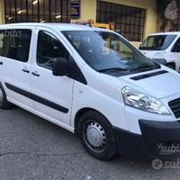 Ricambi F. Scudo 2009 bianco blu vetrato e chiuso