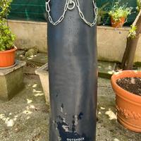 Sacco da boxe nero NO SPEDIZIONE, SOLO RITIRO