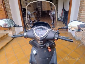 Scooter kymco new agility citi 200