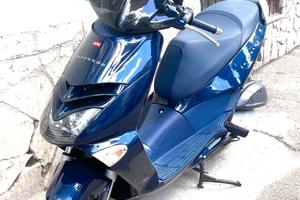 Aprilia Leonardo 250 - 1999