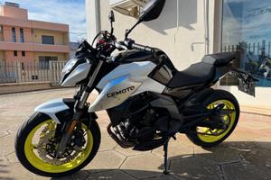 CF MOTO 650 NK