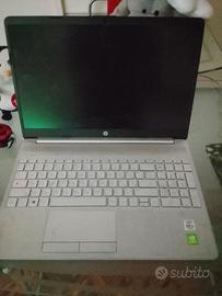 computer portatile 