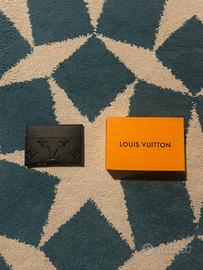 Portacarte Louis Vuitton nero con box.