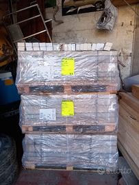 Mattonelle ceramica effetto fintolegno