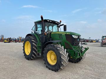 Trattore Agricolo John Deere 6215R 2017