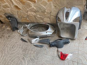 Plastiche liberty 125 moc solo quelle in foto