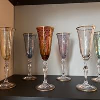 Calici in vetro decorato