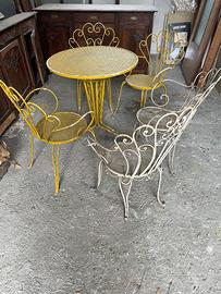 SET DA GIARDINO VINTAGE IN FERRO BATTUTO