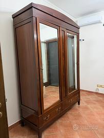Camera da letto classica completa in legno e marmo