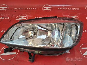 FANALE ANTERIORE SINISTRO Opel Zafira A Codice 677