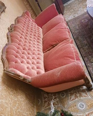 Divano e due poltrone