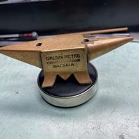 Incudine per orologeria in ottone