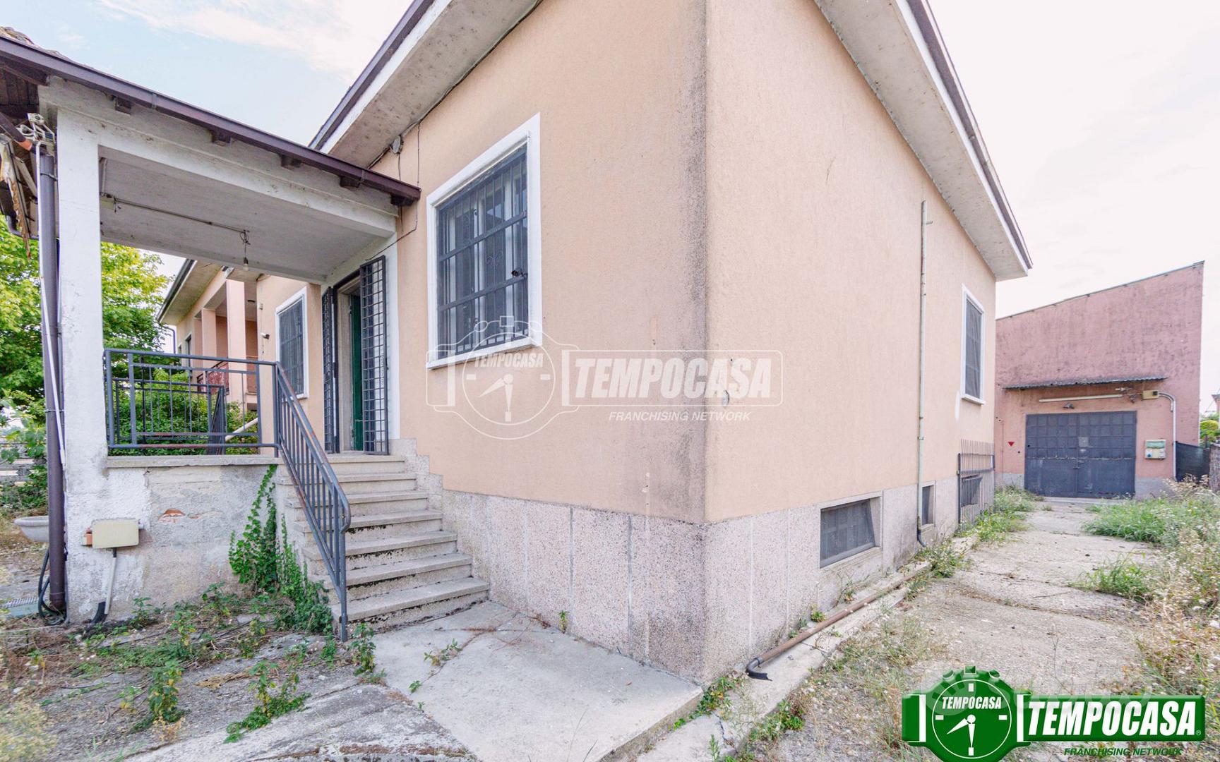 Casa – Vistarino, Buttirago - Vista 2