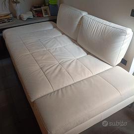 Divano Letto Maison du Monde in Ecopelle Bianca