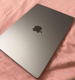 MacBook Pro 14” M3 1TB SSD 8GB