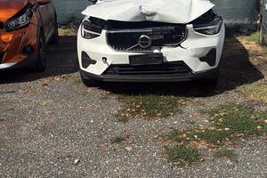 Volvo XC40 T2 automatico Core