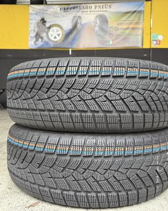 2 Gomme 215/60R17 Goodyear Invernali 95% residui