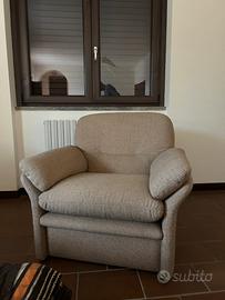Coppa di poltrone come nuove