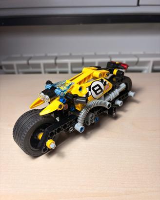 LEGO Technic 42058 Moto Stunt - Bike Retrocarica