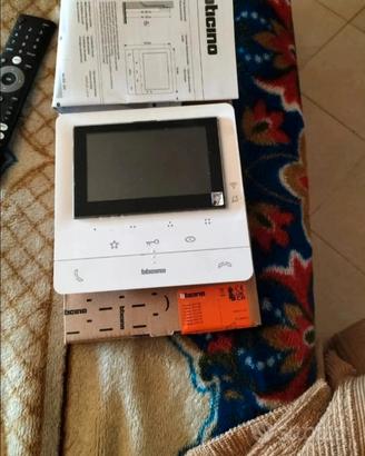 Monitor interno Bticino 344682 videocitofono wifi