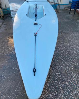 laser barca ILCA 6 iceblue