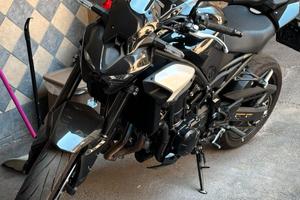 Kawasaki Z900 my 2025 + Scarico SC-Project