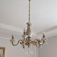 Lampadario classico da camera 