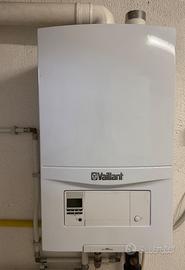 Caldaia murale a condensazione Vaillant ECOTEC PRO