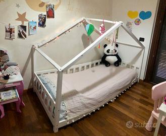 Letto Montessori a casetta