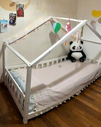 Letto Montessori a casetta