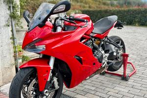 Ducati supersport 939