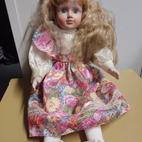 Bambola Porcellana  Made in Taiwan