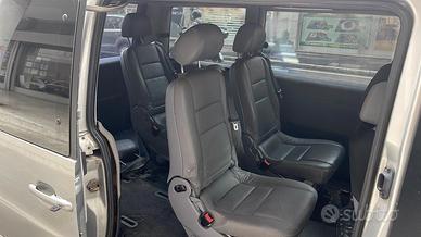 Mercedes v220