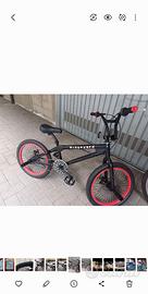 Bicicletta BMX nuova
