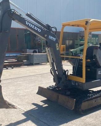 Miniescavatore Volvo EC20B