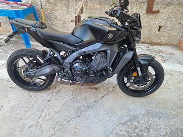 Yamaha MT 09  2024 "Garanzia ufficiale 2031"