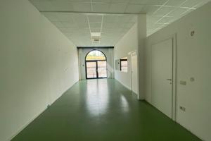 NEGOZIO A CASTIGLIONE DELLE STIVIERE