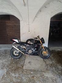 Aprilia tuono rsv