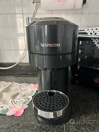 Macchina caffè Nespresso Vertuo