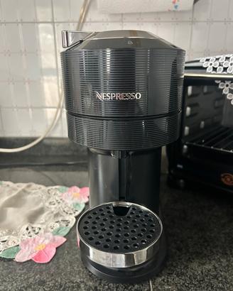 Macchina caffè Nespresso Vertuo