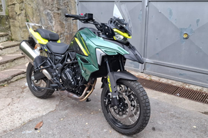 Benelli trk 702